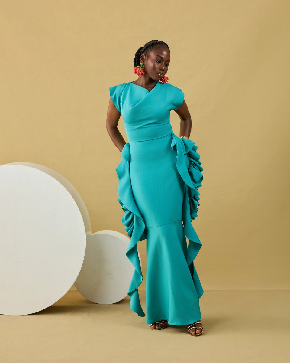 TEMI ADEBAYO tweet media