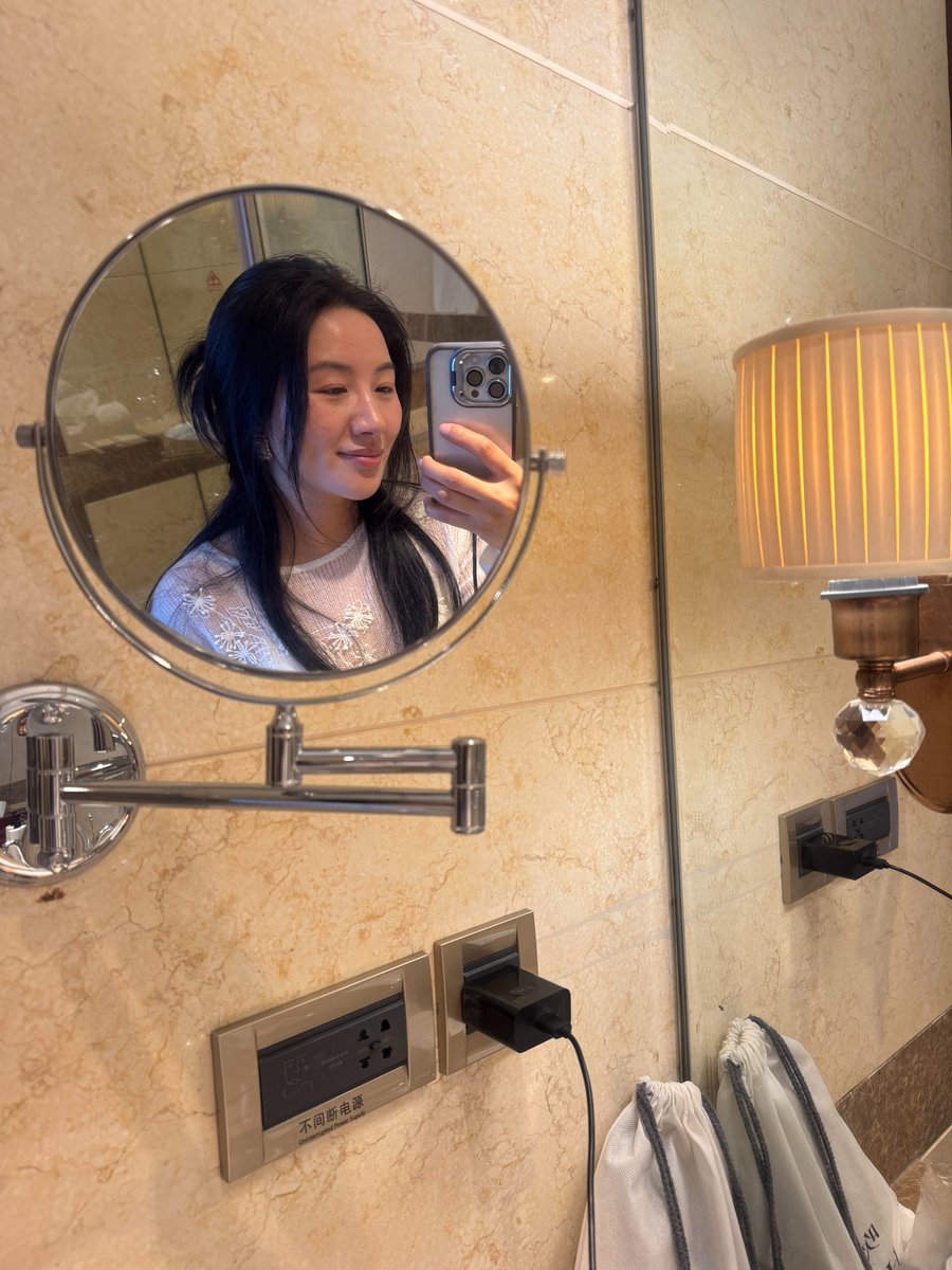 罗兰姐姐 tweet media