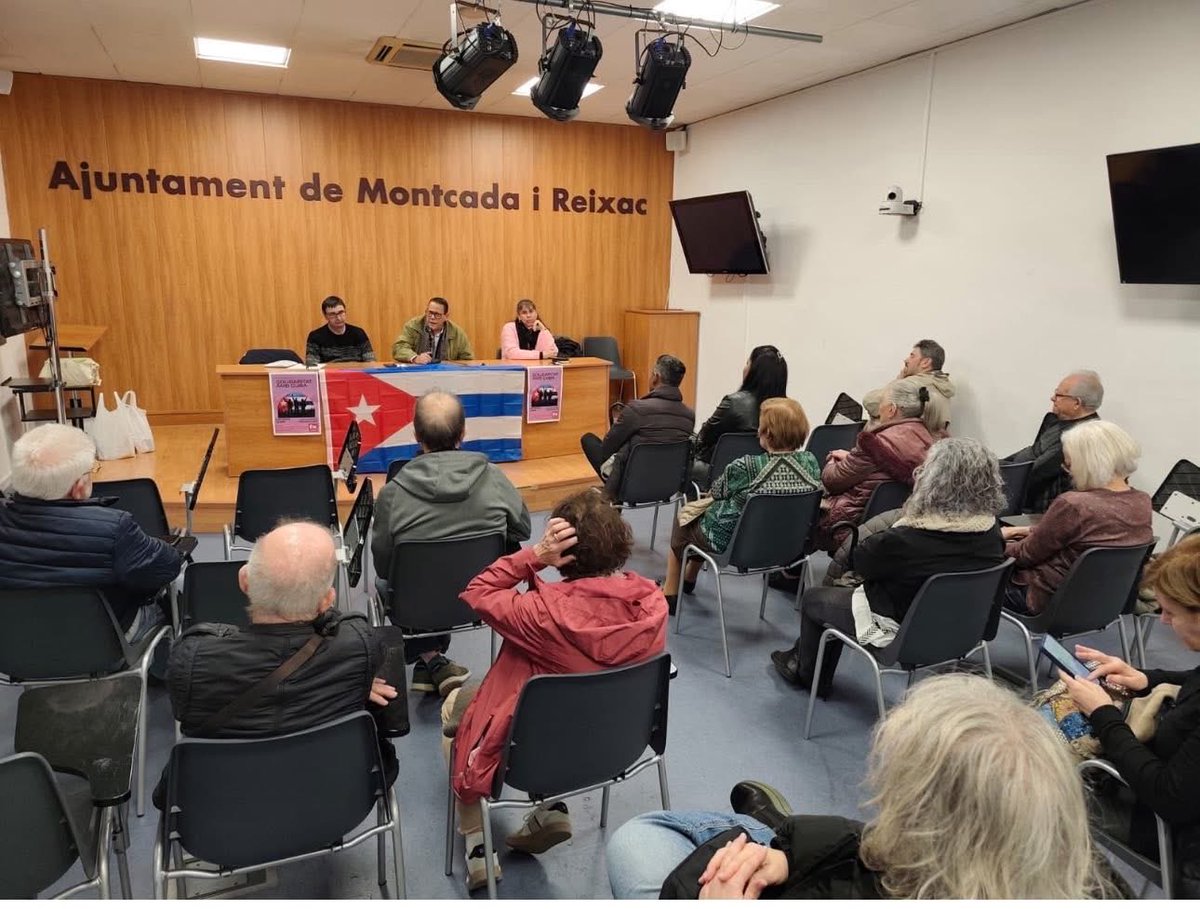 Junto a la Asociación de Cubanos en Cataluña “José Martí”,  el Coordinador de Esquerra Unida y Consejal del Ayuntamiento de Montcada i Reixac, condenamos el criminal bloqueo energético impuesto por los EE. UU. contra Cuba, que pretende un imposible, arrodillar al pueblo cubano.