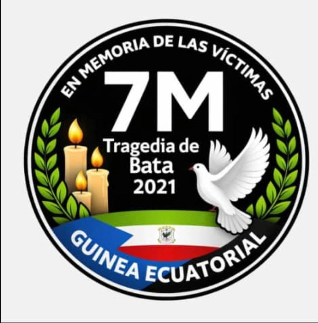 EnvrTica's tweet photo. "J'ai été très reconnaissant de représenter la France lors de la cérémonie de commémoration de la tragédie du 7 mars". Commandant Busson-Ecole navale de Tica. 

Muy agradecido de representar Francia a la ceremonia de conmemoración de la tragedia del 7M. https://t.co/I4JiiGmg3B