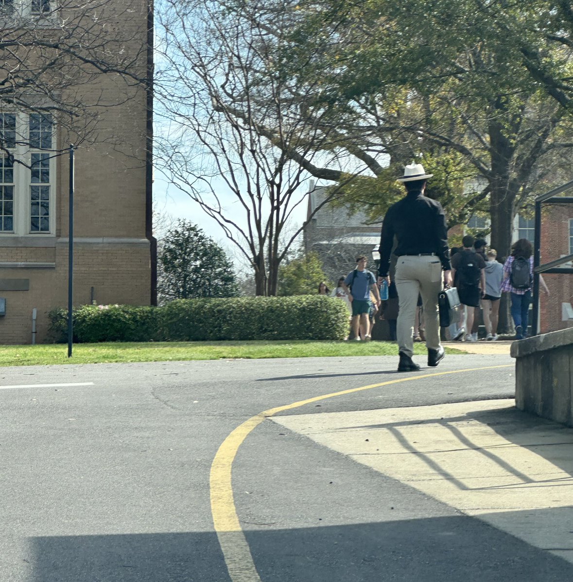 Dwight “Big D.” Iminsideher, J.D. tweet media