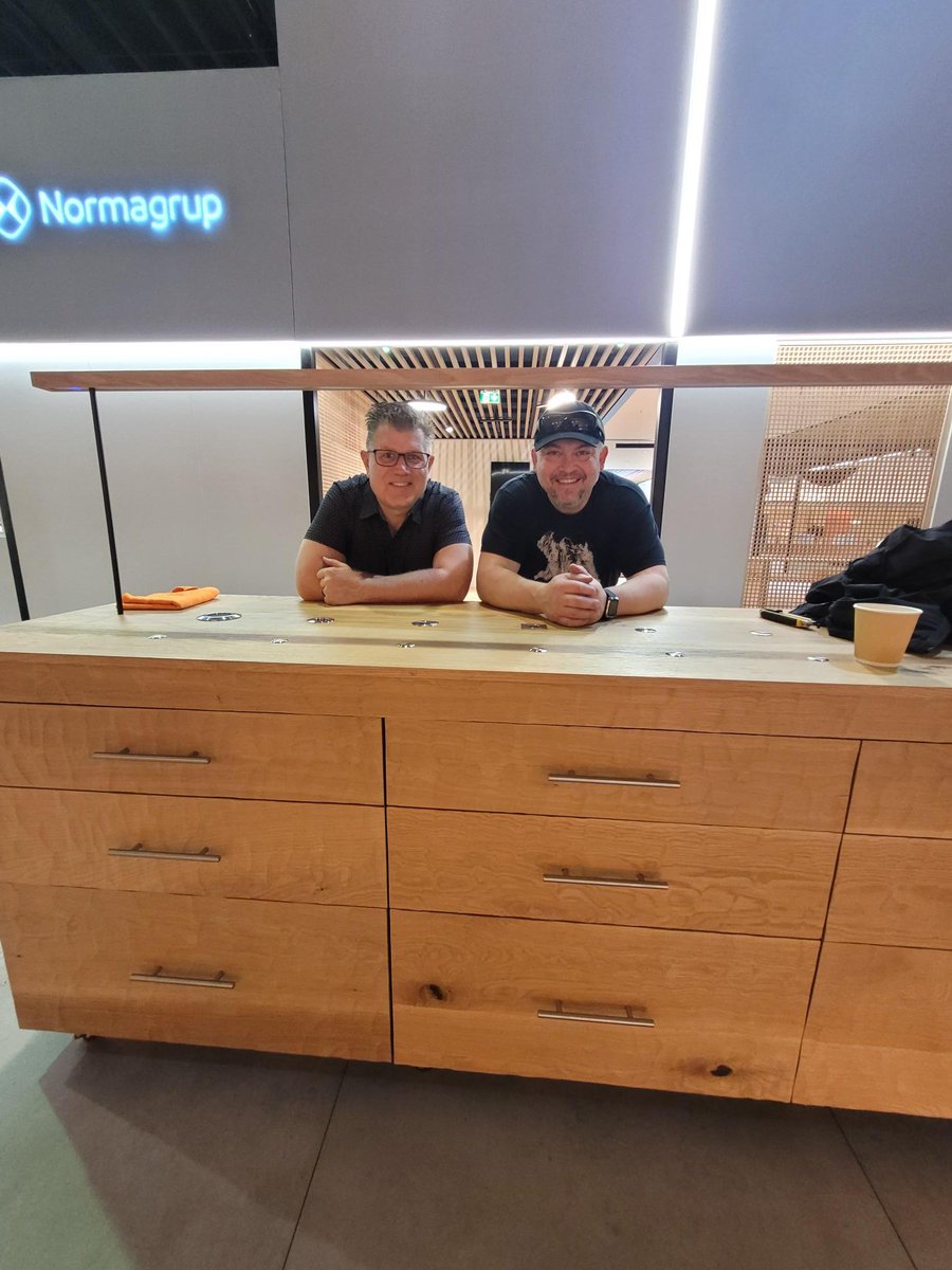 MPLighting's tweet photo. Light+Building Booth Number: 3.0 A38 📍 https://t.co/T2hllOatOk