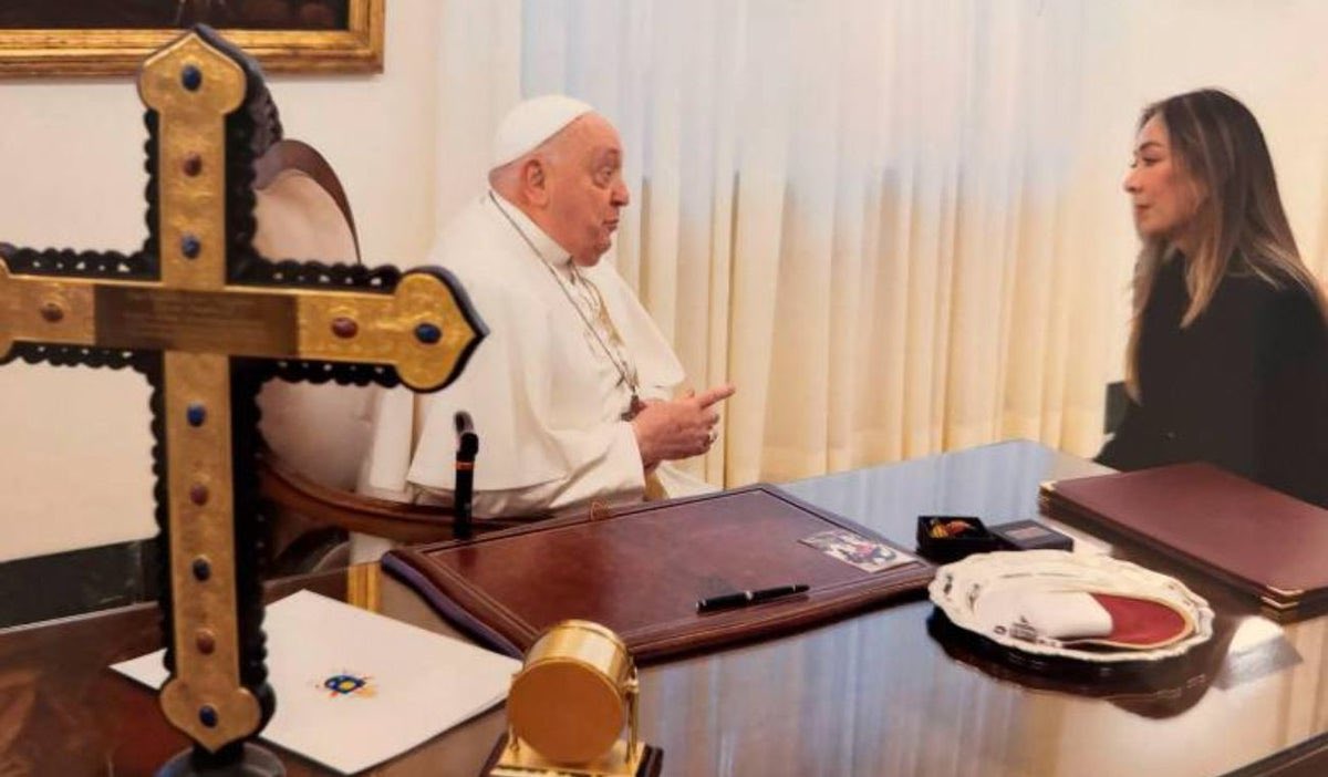 Así es. Presionó al <a href="/episcopadocol/">Conferencia Episcopal de Colombia</a> con derechos de petición, en los que preguntaba por curas pederastas, para conseguir una reunión con el papa Francisco. Después de ese encuentro, guardó silencio sobre el tema. Usó a las víctimas para lograr una foto con el Papa.