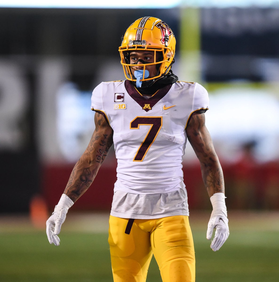 JamirDean4's tweet photo. Blessed to receive an offer from The University of Minnesota🚣@IsaacFruechte14 @CoachNickFaus
@WillxDrew @briannixalcoa @SweetlandDavid @Grade_aTraining @ChadSimmons_ @SWiltfong_ @FriedmanAdamm @adamgorney @TomLoy247 @SeanW_247Sports https://t.co/wsvP8SZY9x