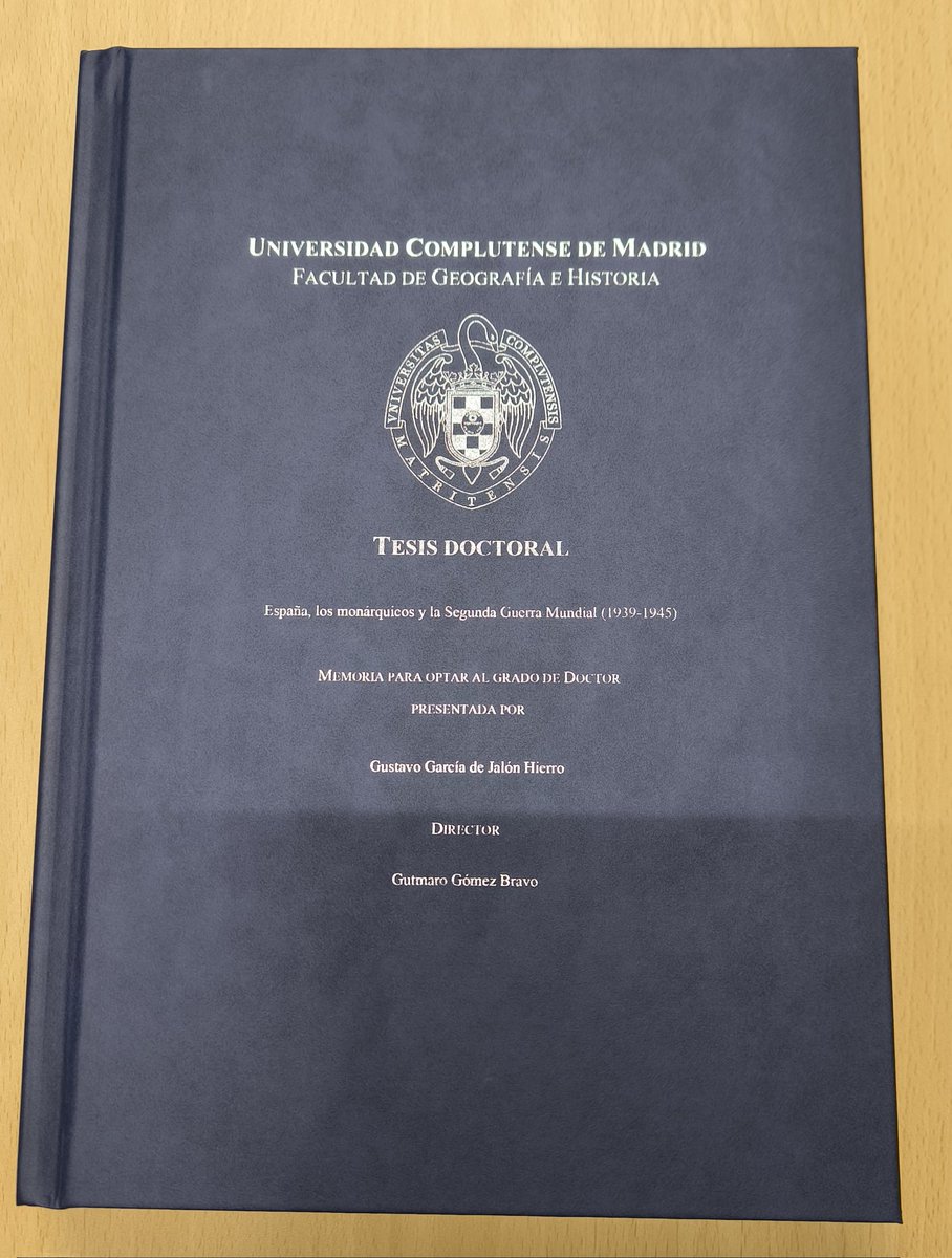 gunde_bravo's tweet photo. Enhorabuena a Gustavo García de Jalón por su tesis doctoral sobre  los monárquicos durante la II Guerra Mundial. https://t.co/eAPztyrf6I