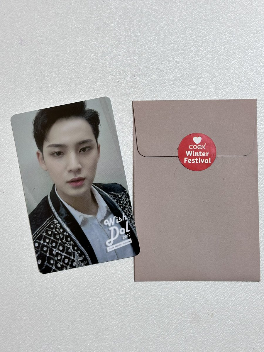 EternityShiny's tweet photo. 세븐틴 민규 2019 Coex 한정 포카 판매 
가격 3.0 운미포 

당첨자만 참여할 수 있는 행사라서 일반적으로는 구할 수 없는 포토카드입니당! 
 (원래 하자 조금 있어요)

에스쿱스 정한 조슈아 준 호시 원우 우지 디에잇 민규 도겸 승관 버논 디노 https://t.co/nIYdUzppyu