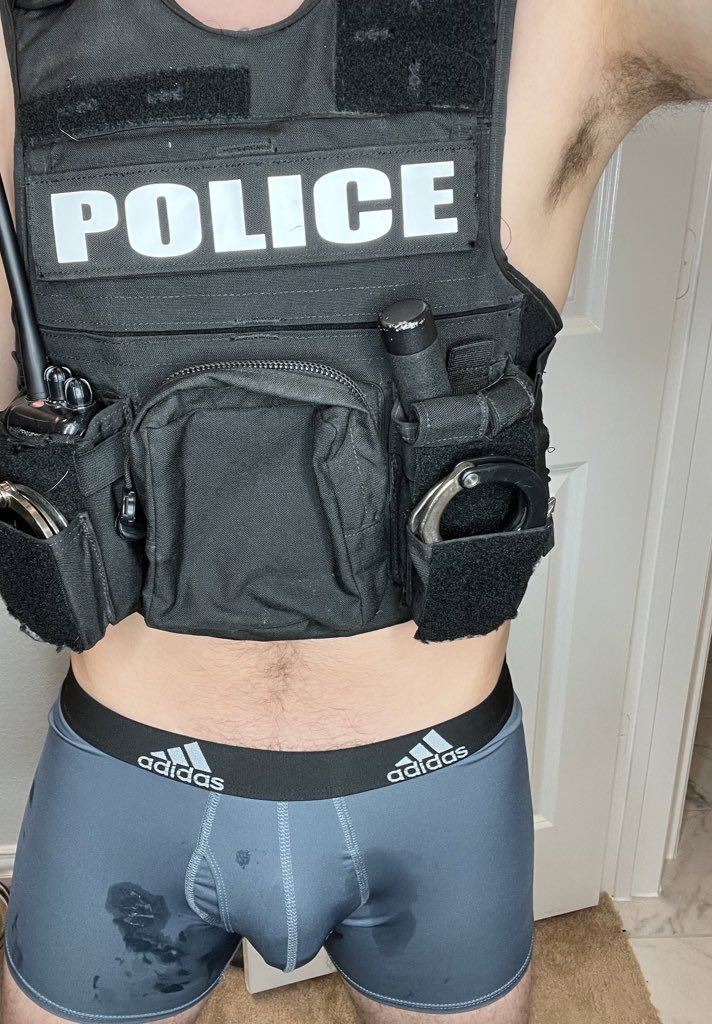 YoungCopX tweet media