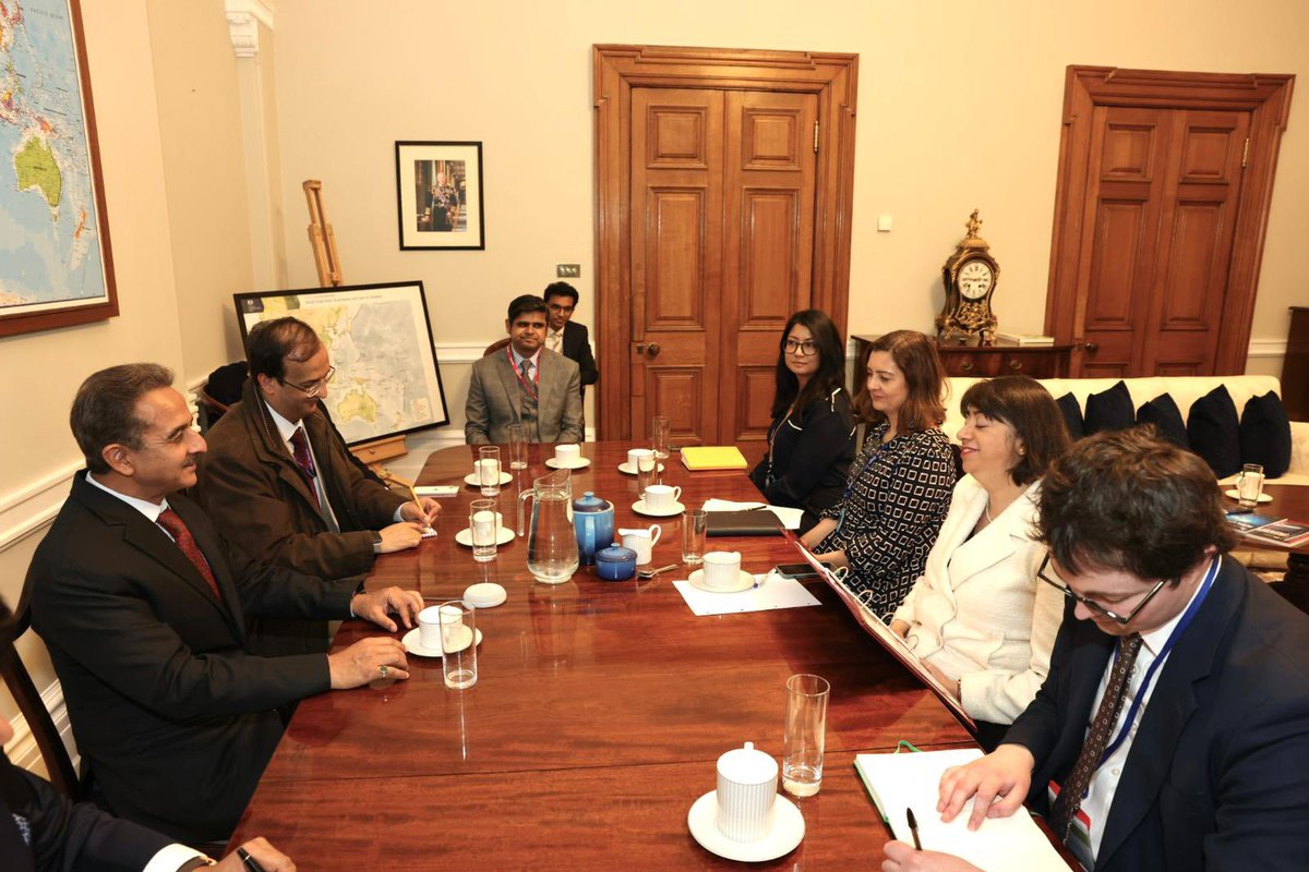 KVSinghMPGonda's tweet photo. Met UK Minister for the Indo-Pacific & Minister for Equalities, Seema Malhotra MP (@SeemaMalhotra1). 

We discussed strengthening India–UK cooperation to advance a free, open, and rules-based Indo-Pacific, including collaboration under the Maritime Security pillar of the Indo-Pacific Oceans Initiative (IPOI) and the proposed Regional Maritime Security Centre of Excellence (RMSCE).
@HCI_London