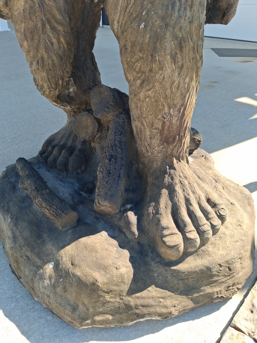 barbErik tweet media