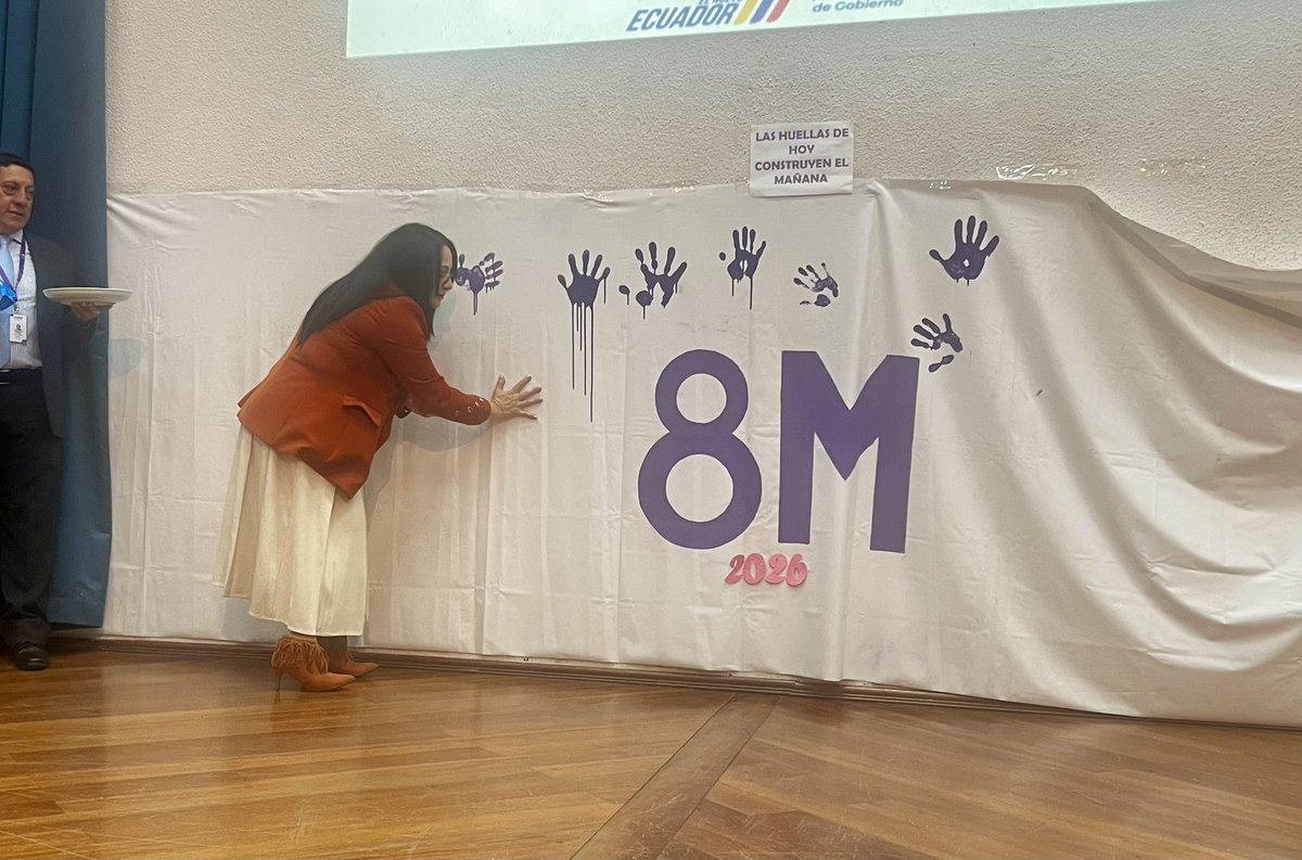 VeronicaDavilaV's tweet photo. Compartimos un espacio que impulsa el liderazgo femenino, fortalece la economía solidaria y reconoce el papel transformador de las mujeres en nuestras comunidades.

Evento “Manos que Lideran a través de la Economía Solidaria”, por el  Día Internacional de la Mujer.

#SRIzonal3 https://t.co/jl27Czukj7