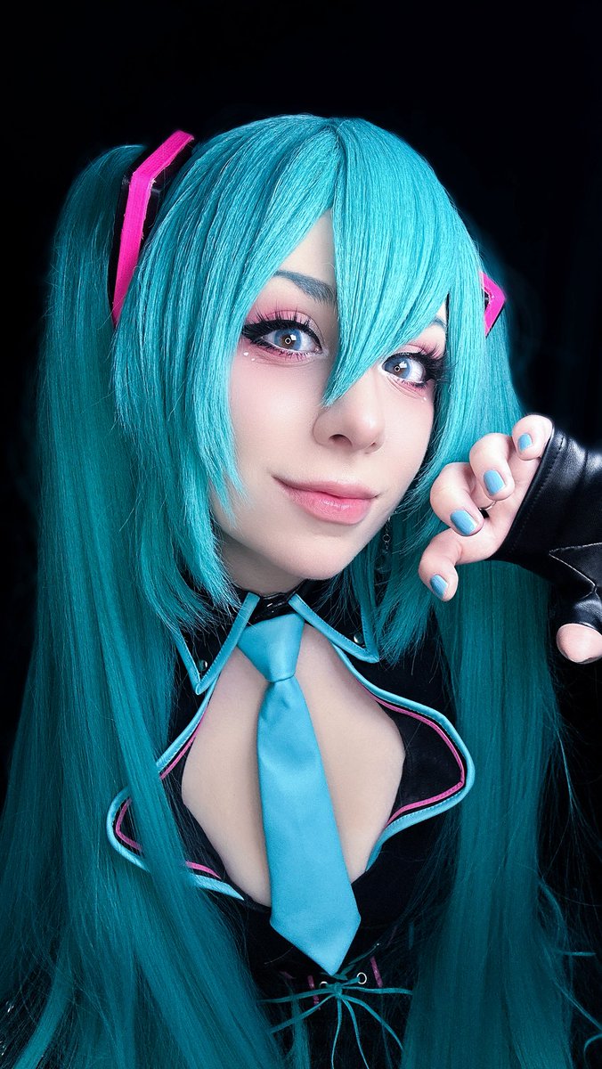 𝒯𝑒𝒶𝒽𝑔𝒶𝓃 tweet media