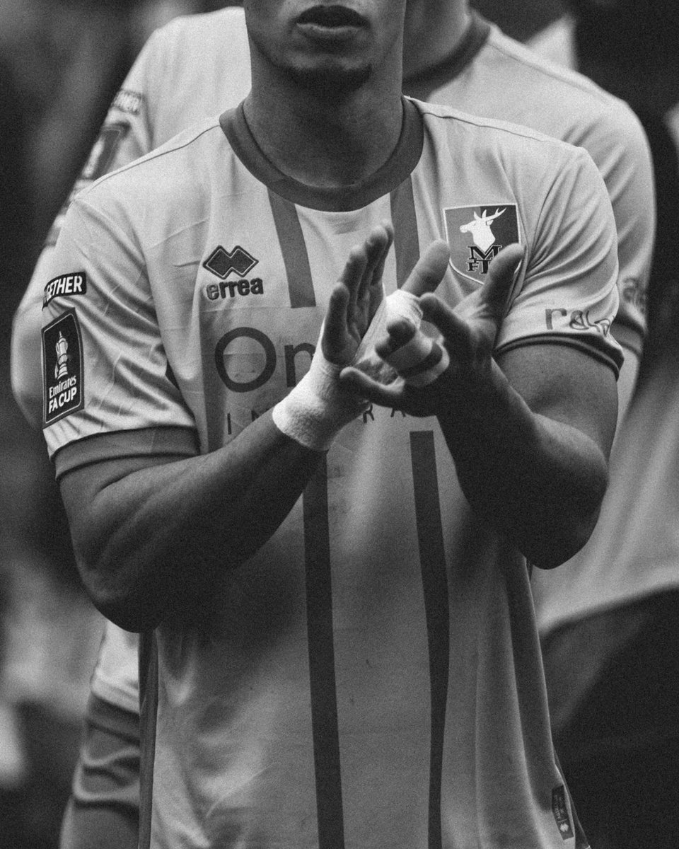 Emirates FA Cup tweet media