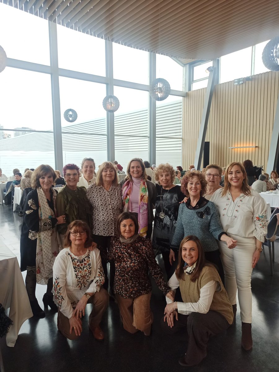 amaiadelcampo's tweet photo. #8M celebrando lo que nuestras mayores han conseguido para nosotras y comprometidas a seguir abriendo camino a las mujeres que vendrán. https://t.co/MEmFdUIugu
