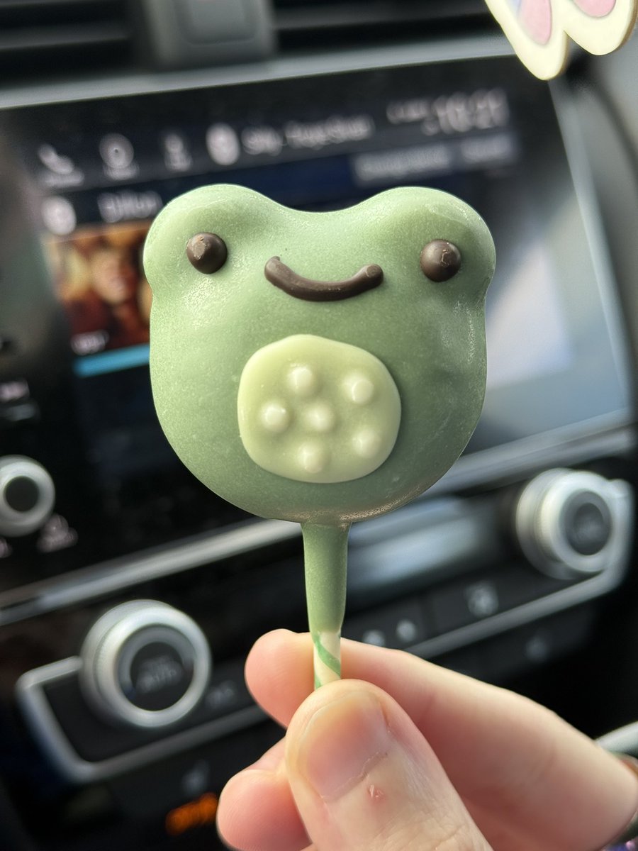 Dillon(!) tweet media