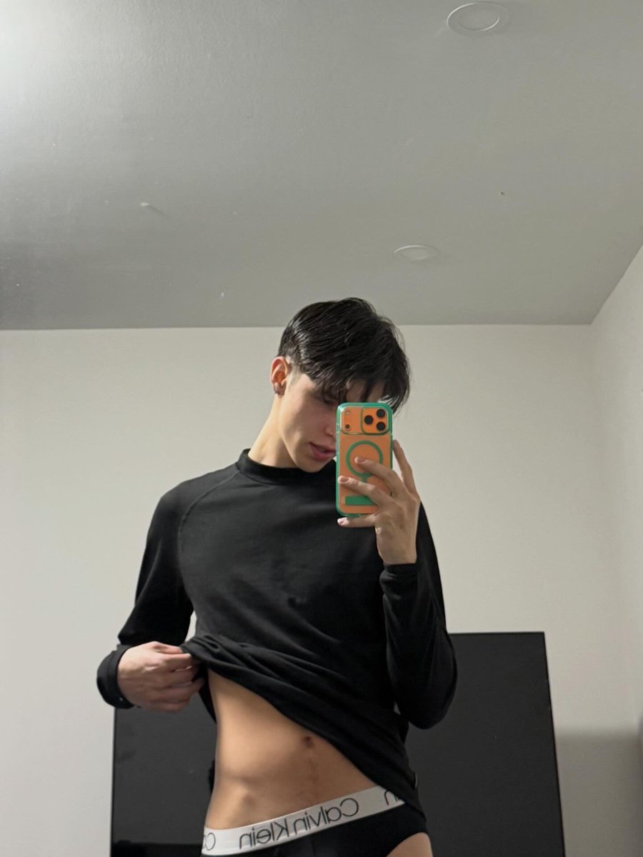 EllMonix's tweet photo. .I. 🤟🏻 https://t.co/9YfrkvUgli