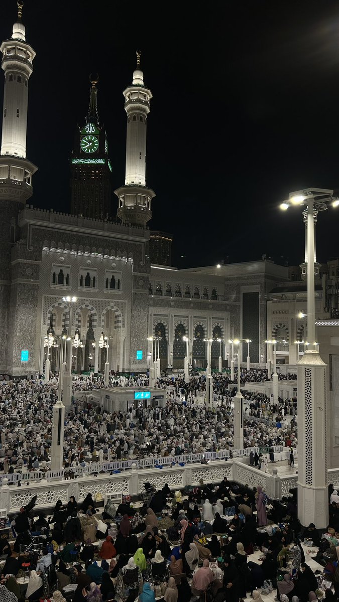 أَسْمَاء! tweet media