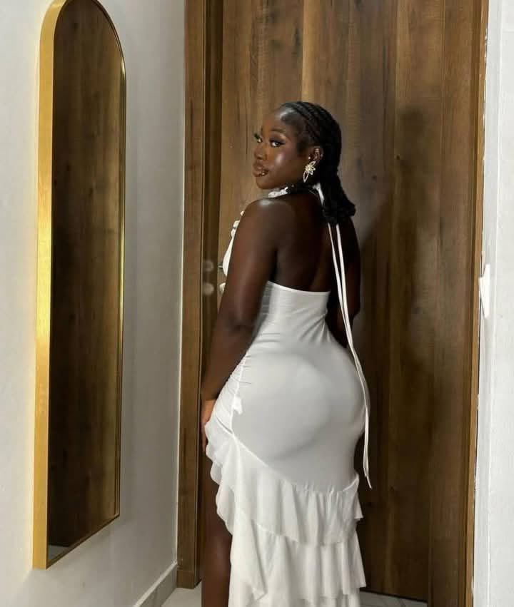 Queen Ella☢️✂️❤️ tweet media