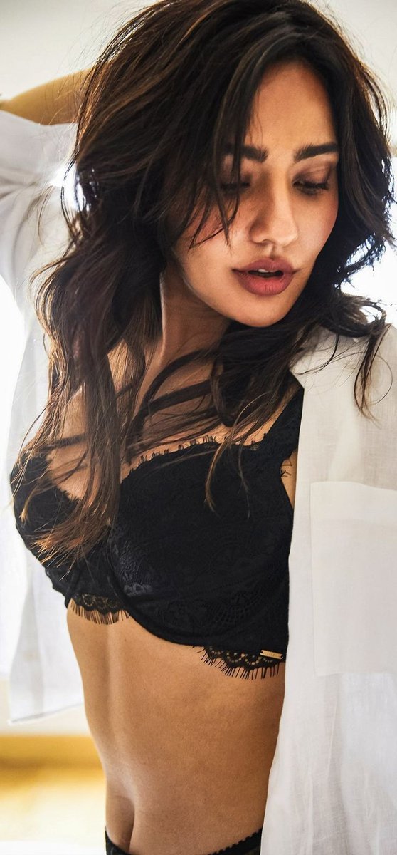 ActresshubLhf's tweet photo. #NehaSharma 🥵🔥

1/3 https://t.co/Z5KDiCWHIe