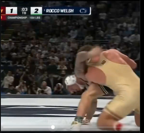 JSowers21's tweet photo. @dbeshada1 @MatScouts1 @baschamania Seems like many are saying he receives TWO sets of raction time - Once, when Max gets behind him and the right hand isn't quite up yet, and 2nd when the shoulders hit the ground he's supposed to get ANOTHER second? https://t.co/rDDwMMgiiq
