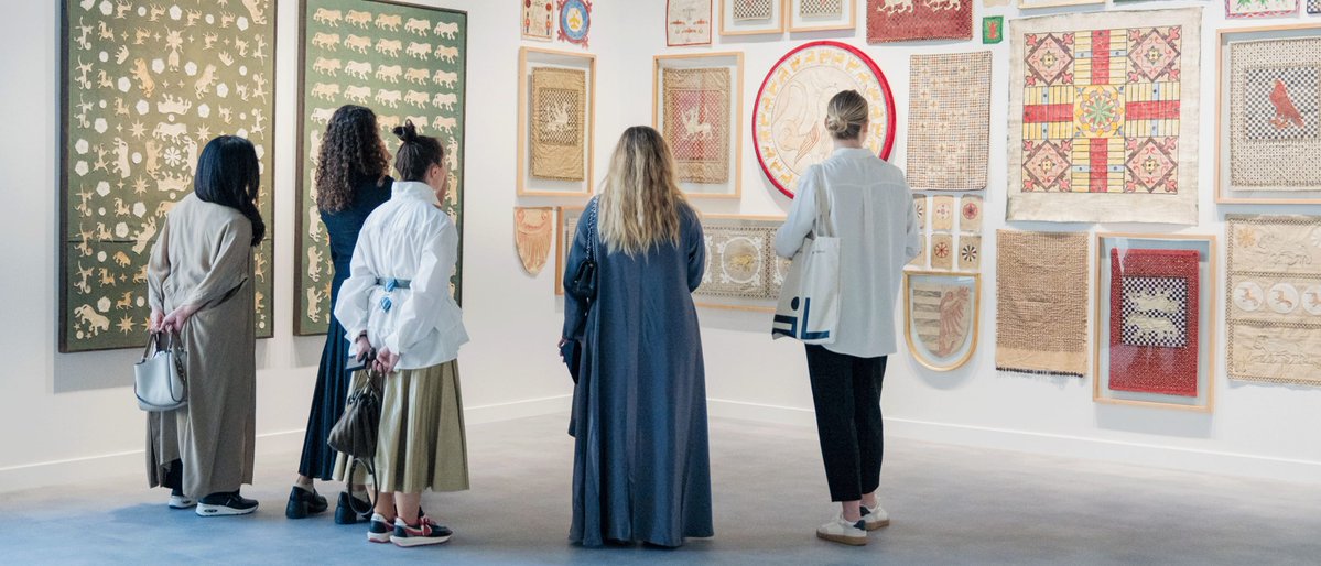 ArtBasel's tweet image. #ArtMarket: Female art world leaders are taking gender equity into their own hands. 

To mark International Women’s Day, Anny Shaw investigates how women museum directors and collectors are recalibrating the canon

➡️ Read full analysis: bit.ly/4dbvGP6