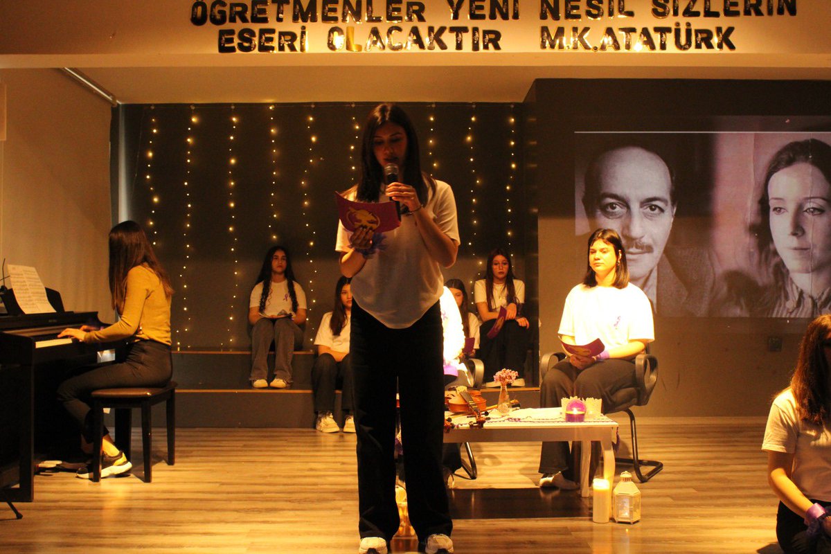 eacmtal's tweet photo. 8 Mart Dünya Kadınlar Günü etkinlikleri kapsamında okulumuz Moda Tasarımı Teknolojileri Alanı 10-F sınıfı öğrencileri tarafından "Uğruna Şiir Yazılan Kadınlar" temalı şiir dinletisi düzenlendi. Emeği geçen öğretmen ve öğrencilerimize teşekkür ederiz. https://t.co/DNf9VYBDw0