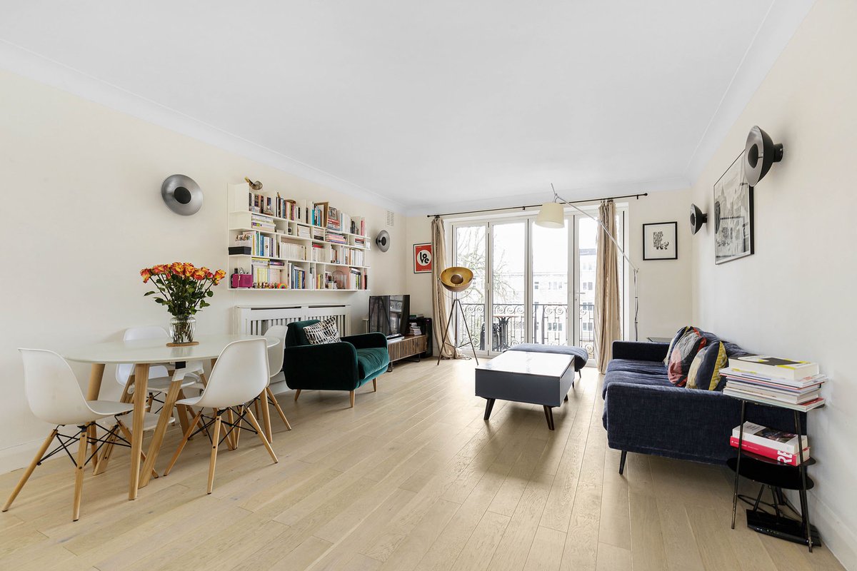 abbey_spring's tweet photo. New to market - 3 Bed Flat, Springfield Court, Eton Avenue, £4,000pcm. View details: https://t.co/UwRvscUYyC https://t.co/jJnq0A7PoX