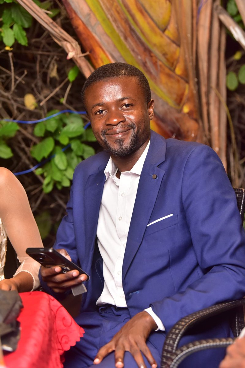 ElalingaJ's tweet photo. Que disent les rumeurs sur #Sánchez ?

Qu'est-ce qu'il doit impérativement changer en lui comme changement de la constitution de la RDC ?

Micro baladeur 🎤...

À vous 🗣️ ! https://t.co/AF4oKJxZX7