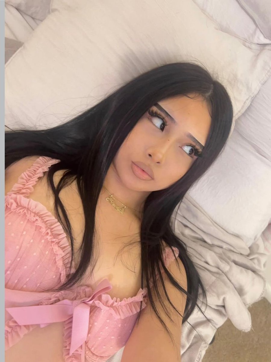 โฅ๐ค๐ซ๐ข๐ฌ๐ญ๐๐ฅ tweet media