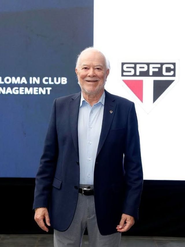 UMA NOVA ERA!

O futebol brasileiro mandava técnico embora quando era perdedor.

Isso é coisa do passado.

Agora treinador vai embora quando está ganhando e/ou com boa pontuação no Brasileirão...