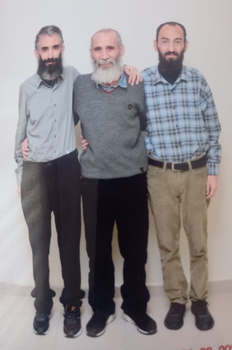 10tayadli1986's tweet photo. Antalya Yüksek Güvenlikli Hapishanesi' ndeki süresiz açlık grevindeki evlatlarımız:
-Gürkan TÜRKOĞLU
-Hüseyin ÖZEN
-Tahsin SAĞALTICI https://t.co/lAce77NOBs