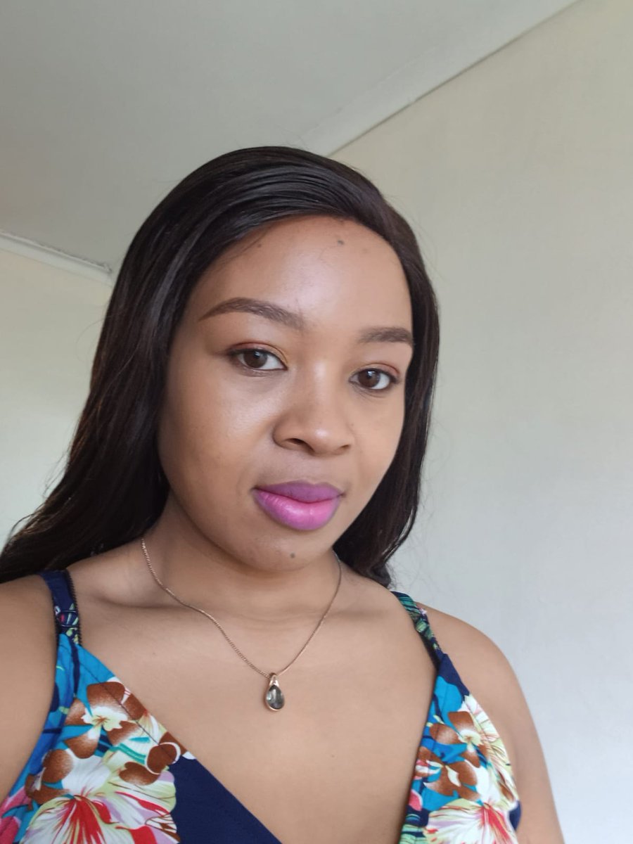Kgoshigadi_TT's tweet photo. Pushing my hustle unapologetic 
https://t.co/0HUj8pc8ws free delivery mzansi jikelele https://t.co/X3vbfEn4Ev