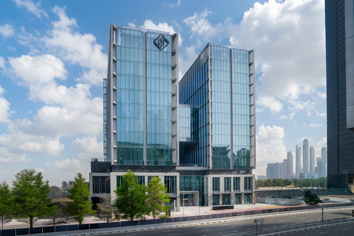 Dubai Media Office tweet media