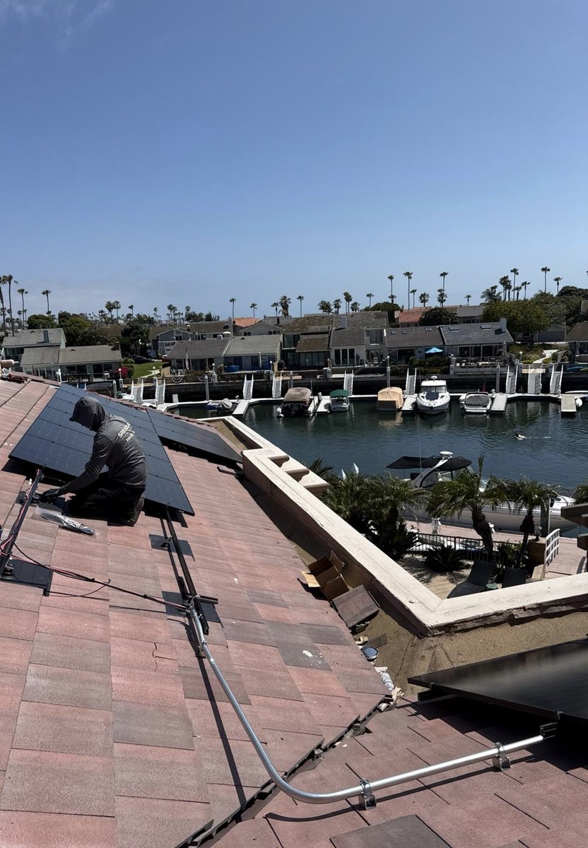 SRE Solar tweet media