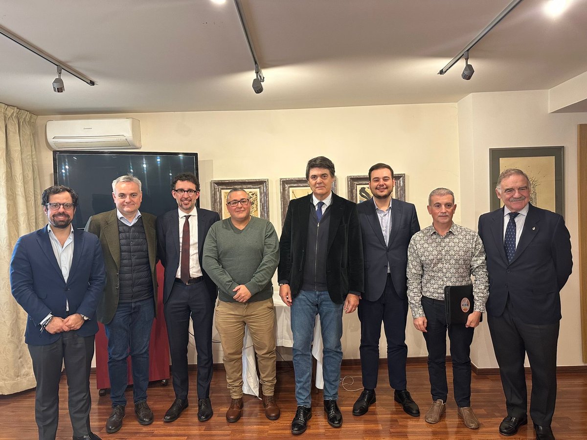 CarlosRojas_PPA's tweet photo. Gracias #ATME siempre con nuestra #tropa y #marineria #girona #figueres https://t.co/DmBmQeB4XI