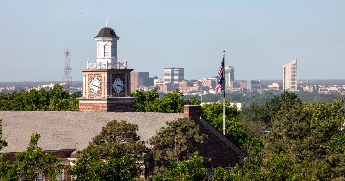 PresidentWSU's tweet photo. Wichita State supports open dialogue for students and guests. The Craig W. Barton Speaker Series continues that work, with Retired Lt. Gen. H.R. McMaster, former U.S. National Security Advisor, speaking on campus April 8. Read more in Forward Together: https://t.co/YYsioFVoAo https://t.co/PFJ9uaTb4u