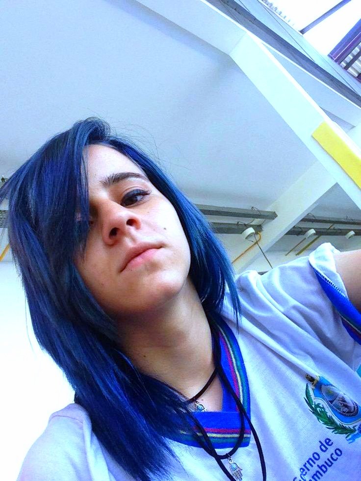 victor_hugo_YT's tweet photo. Época do cabelo azul que eu amava na época. Eu era fissurado nos cabelos azuis da Monn 
💙💙💙💙

#fotomoonkase #fotosmookase
#moonkaseedit  #mookase  #fotosantigasdamoonkase #fotoantigamoonkase
@MoonKase https://t.co/CYnKuF1wgK