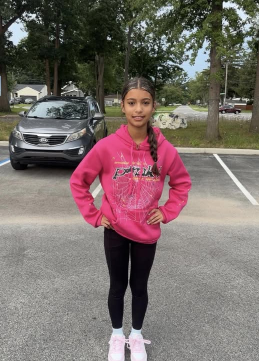 13abc's tweet photo. MISSING TOLEDO GIRL: Have you seen her? Toledo family, TPD searching for missing 12-year-old daughter, Armani Kaye Reynolds >> https://t.co/6aduWbtacv https://t.co/34PhnQzYIp