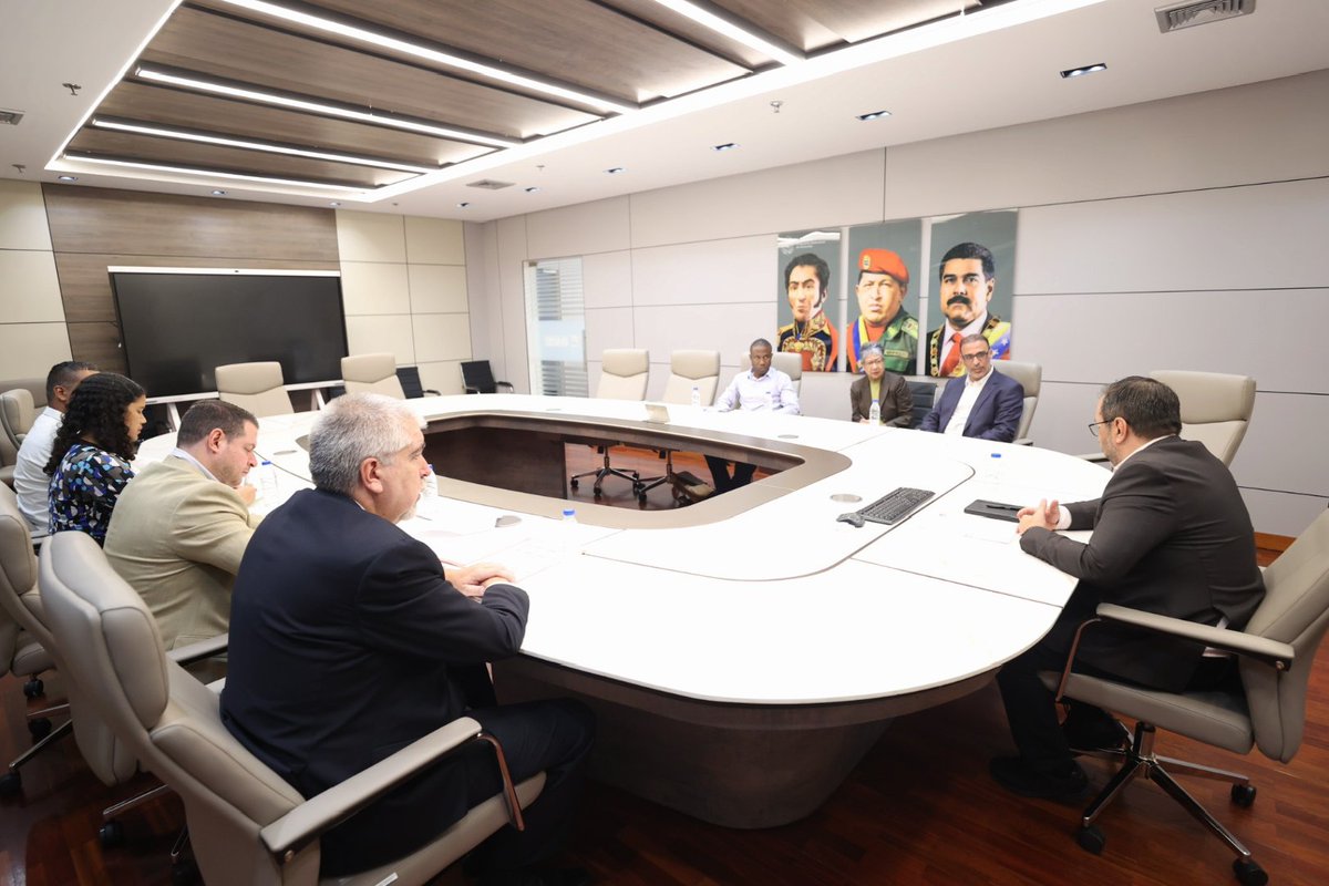 Yvan Gil tweet media