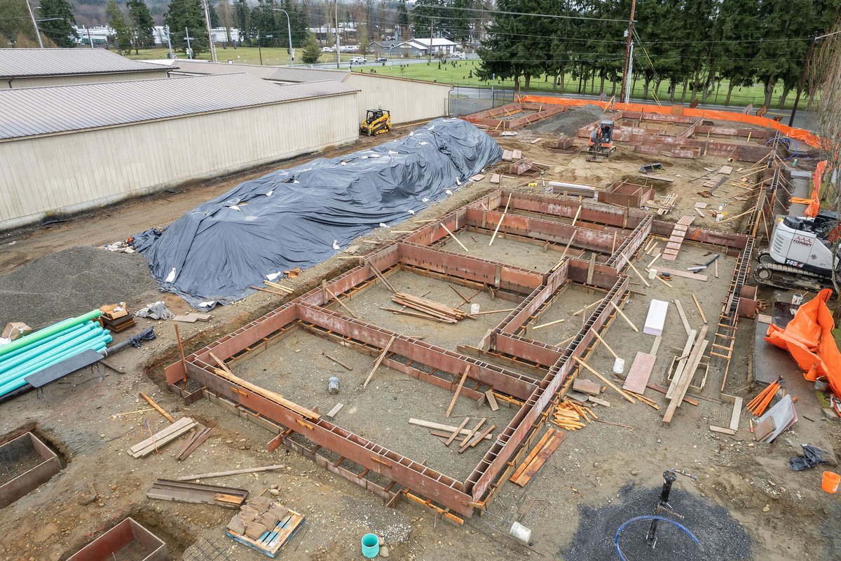 Fullwiler_Const's tweet photo. Attention property developers! Fullwiler Construction offers expert consultation and construction services to help you maximize the potential of your land.

#contractor #builder #construction #developer  #realestate #investment #generalcontractor  #development #landdevloper #WA https://t.co/nZ3ROLGX6O