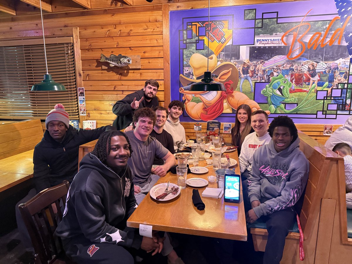 Adam Lovan tweet media