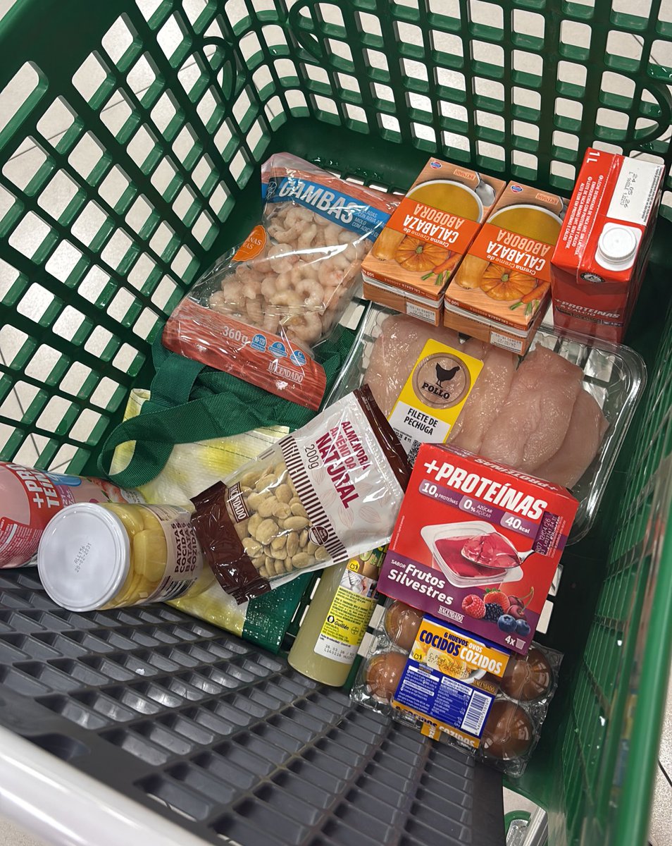 ༺ 𝔭𝔞𝔲𝔩𝔞 ༻ tweet media