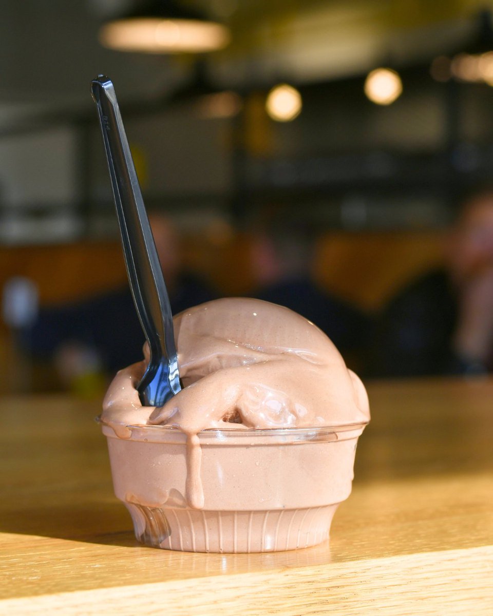 SUPER CHIX tweet media