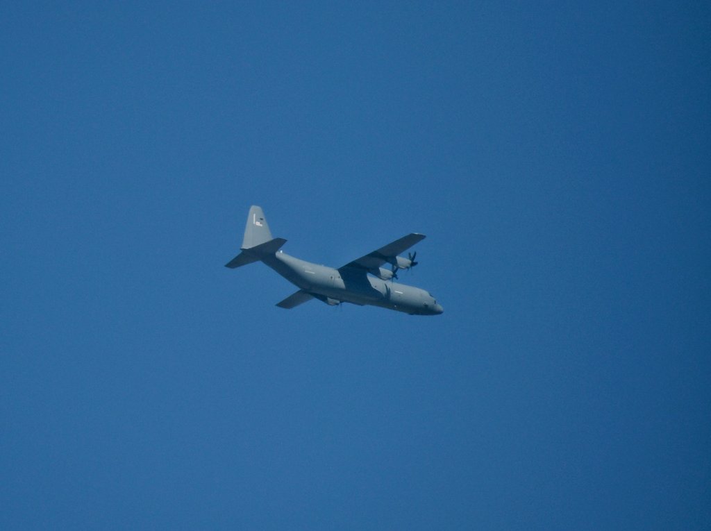 Drewbird_'s tweet photo. C-130J-30 Super Hercules (16-5834 #AE5DF7) 
Dyess -> McGuire https://t.co/GVTAyE19RB
