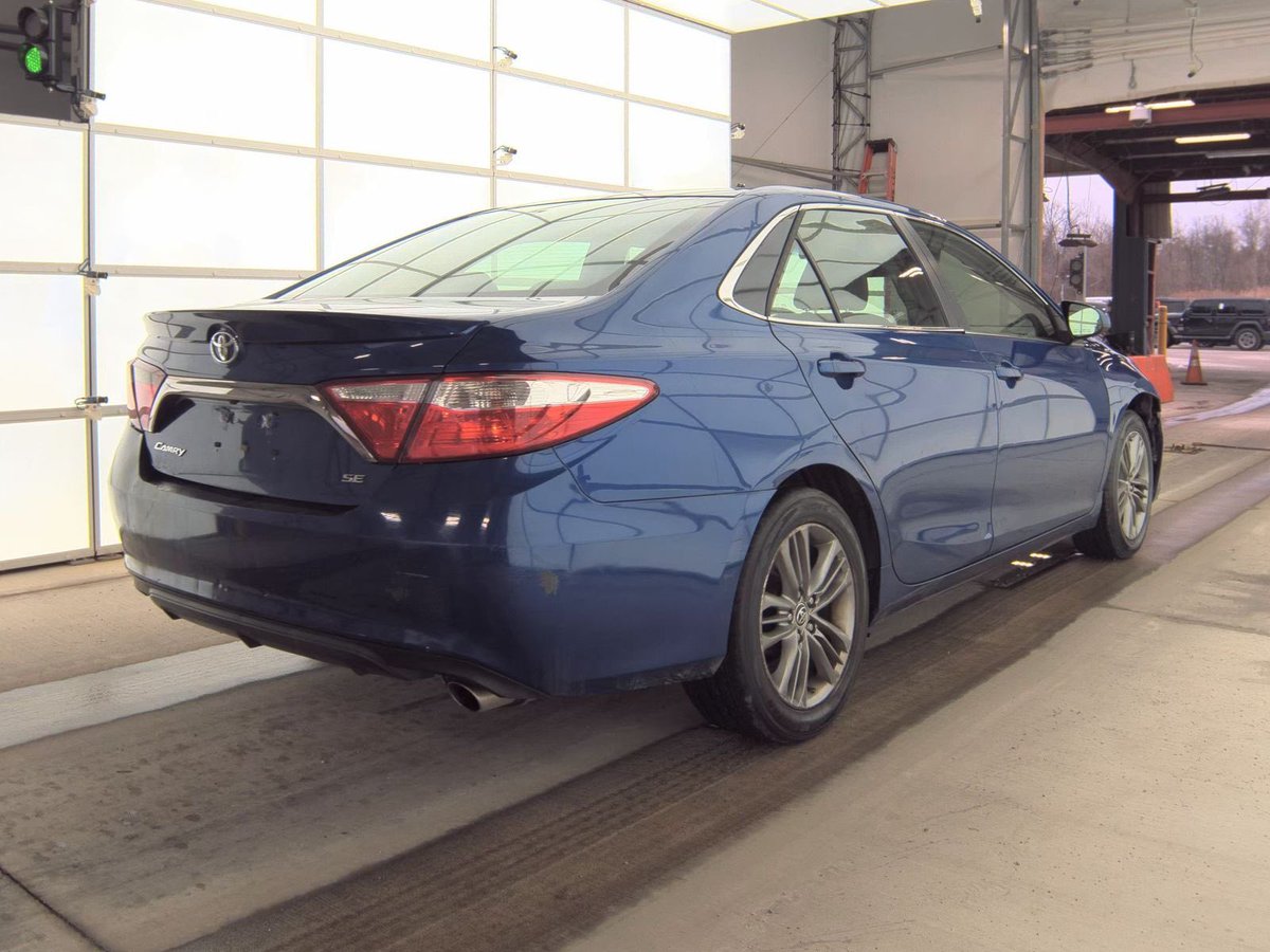 PreorderDealsNg's tweet photo. 2015 Toyota Camry SE
Provided: 2015 TOYOTA SE SE
4T1BF1FK4FU900192
•162,491mi
•FWD
•2.5L 4 Cyl•Gasoline•Auto
•Hard Top Roof
•Cloth

$5,400 BUY AND SHIP https://t.co/nPnG0S41S7