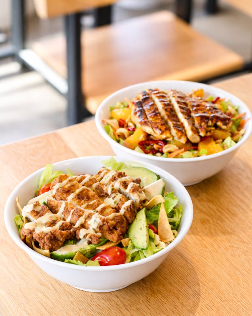 SUPER CHIX tweet media