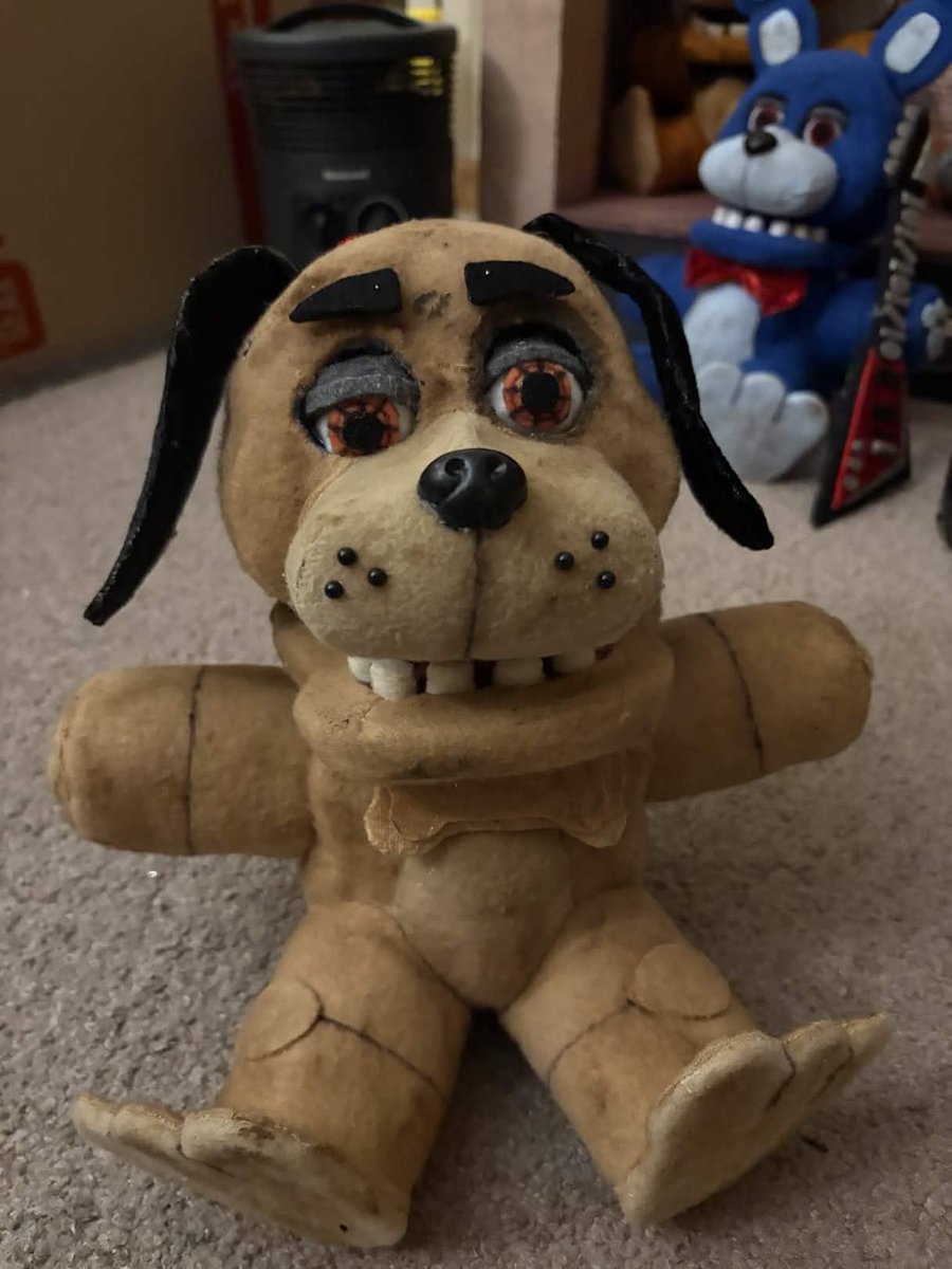 plushietalep's tweet image. Some new custom fnaf plushies I’ve made 
#Fnafmovie #plushies #Fivenightsatfreddys