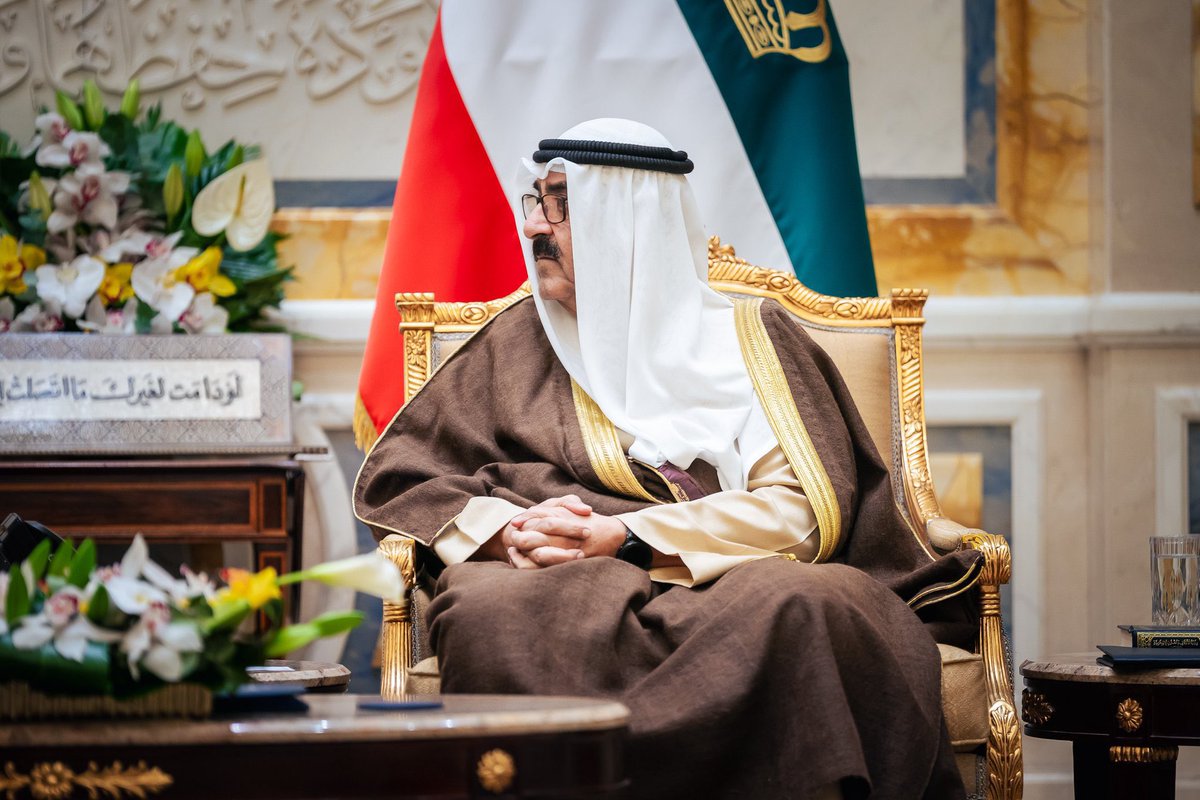 a_alwallann's tweet photo. «  التاريخ علمنا  .. أن الحكمة تنتصر  »

الشيخ / مشعل الأحمد الجابر الصباح .
أمير دولة الكويت حفظه الله ورعاه . https://t.co/vP0cYpZaB3