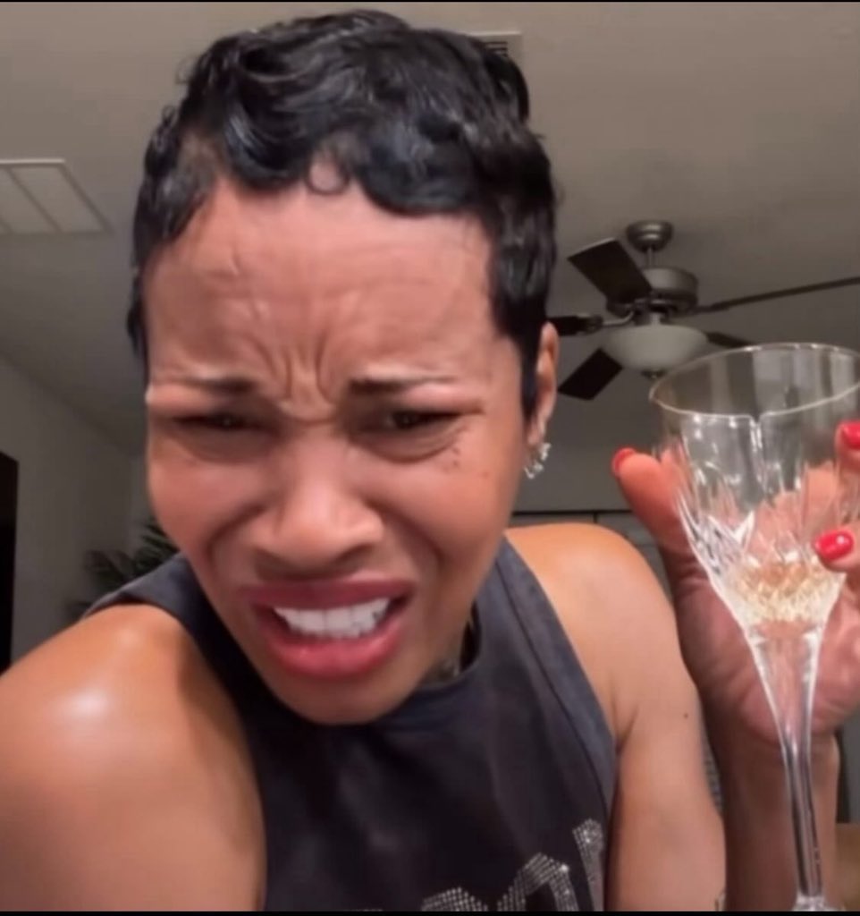 GORETIFIED tweet media