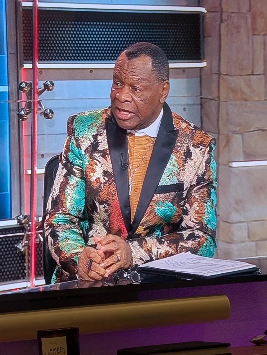 300k Tray tweet media