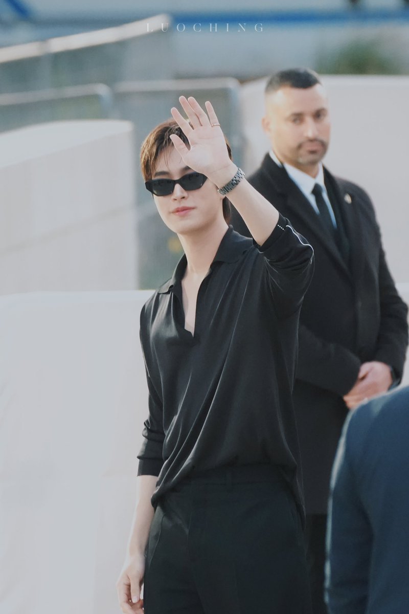 luoching_'s tweet photo. 𝟐𝟔𝟎𝟑𝟏𝟎 
Let’s go CHANEL BOY💖
@gemini_ti 

GEMINI HA CHANEL IN PFW26
#GEMINIXCHANELFW26
#GEMINIxCHANEL
#Gemini_NT #เจมีไนน์ https://t.co/o2U57W2Ial